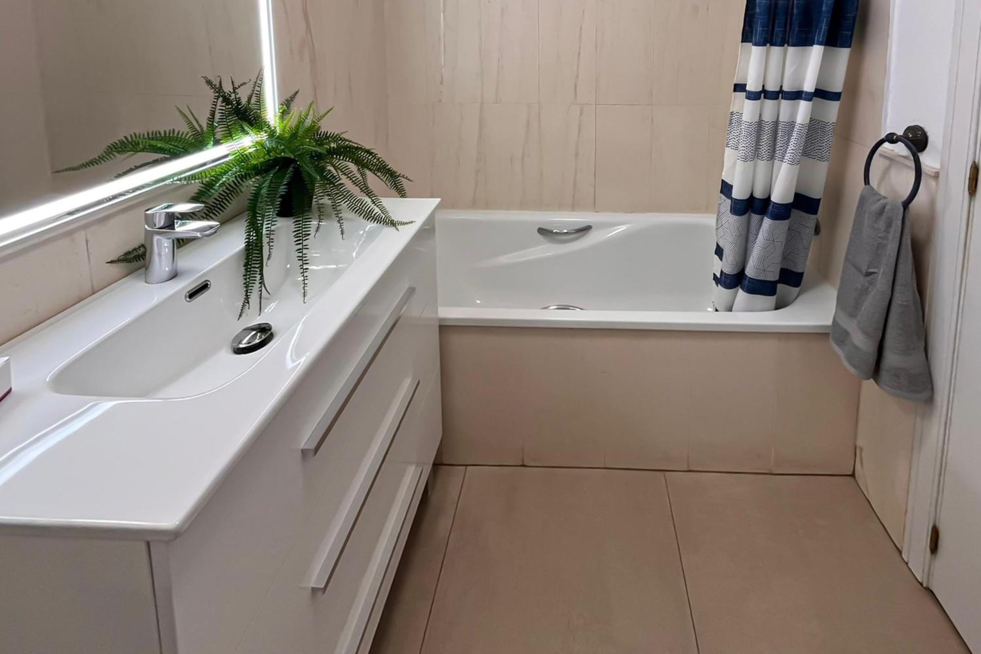 Mi Capricho Beach Front Sea View & Pool - Happy Rentals Sitio de Calahonda ภายนอก รูปภาพ